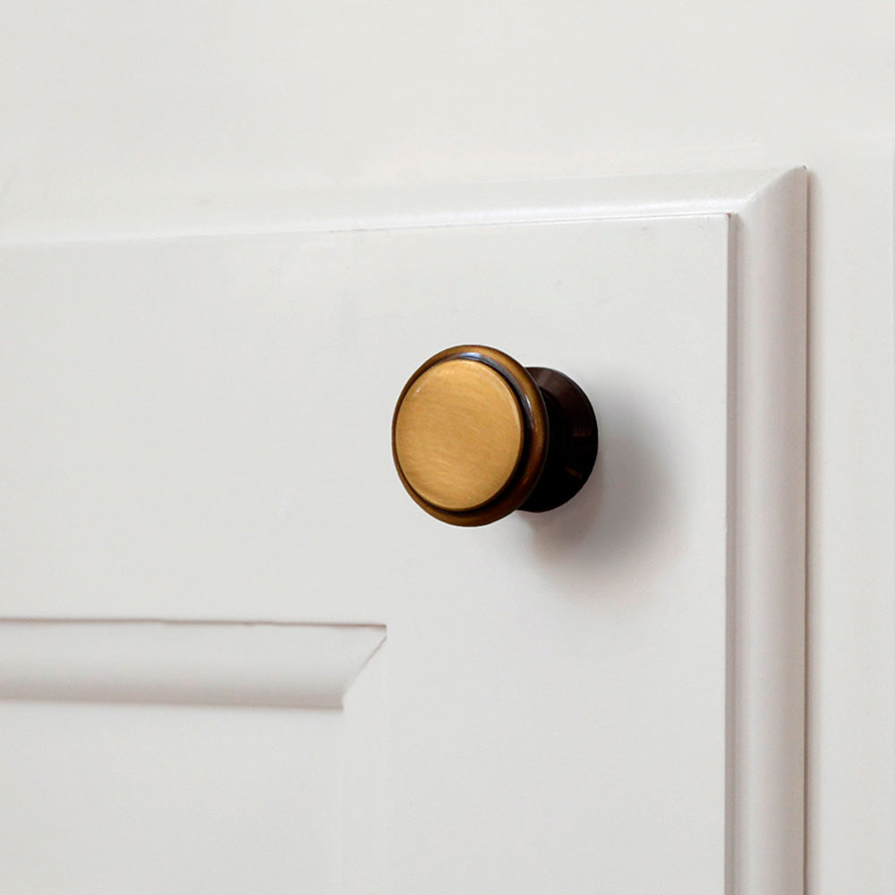 Genoa button 160