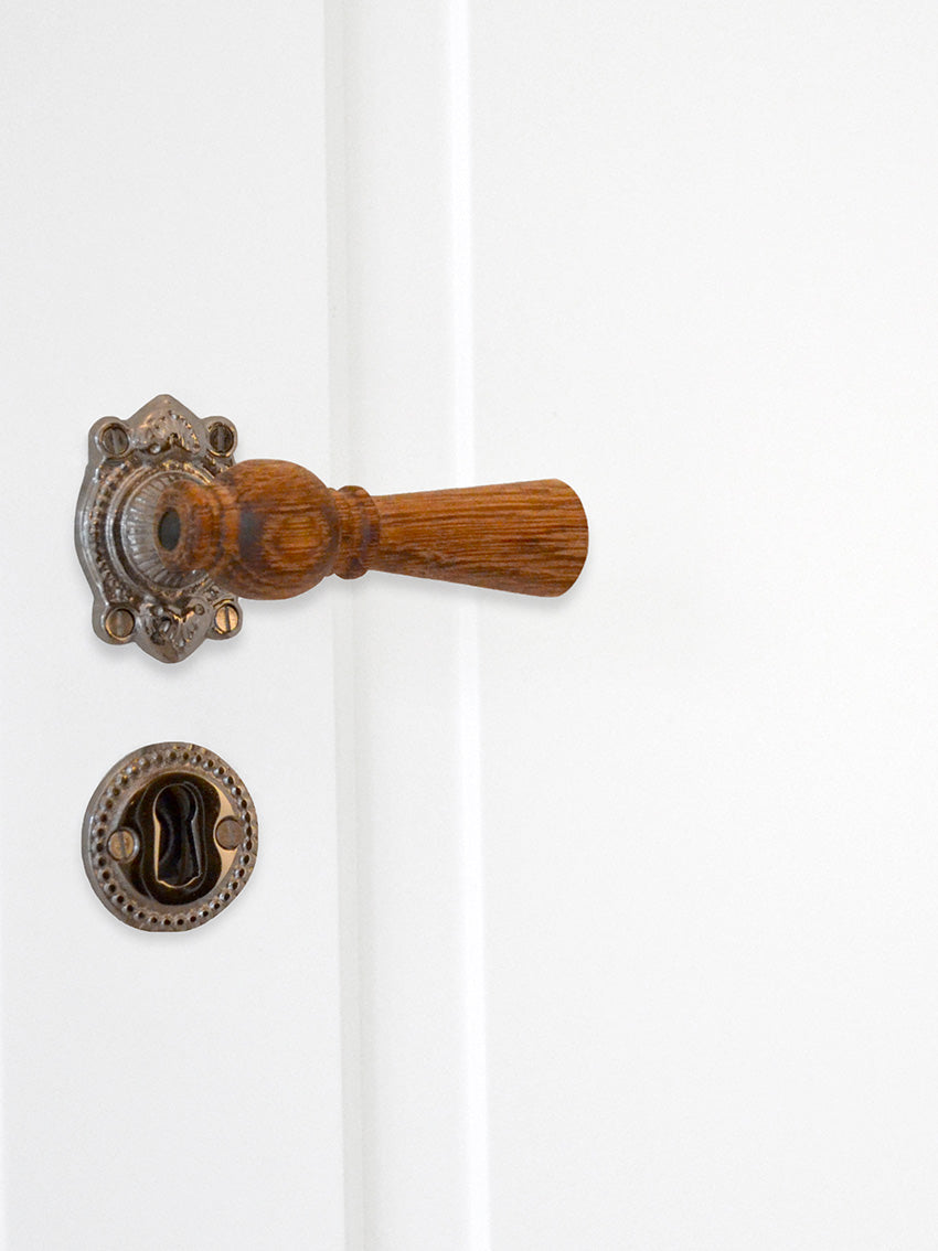 Østerbro dørhåndtag i sort bøg