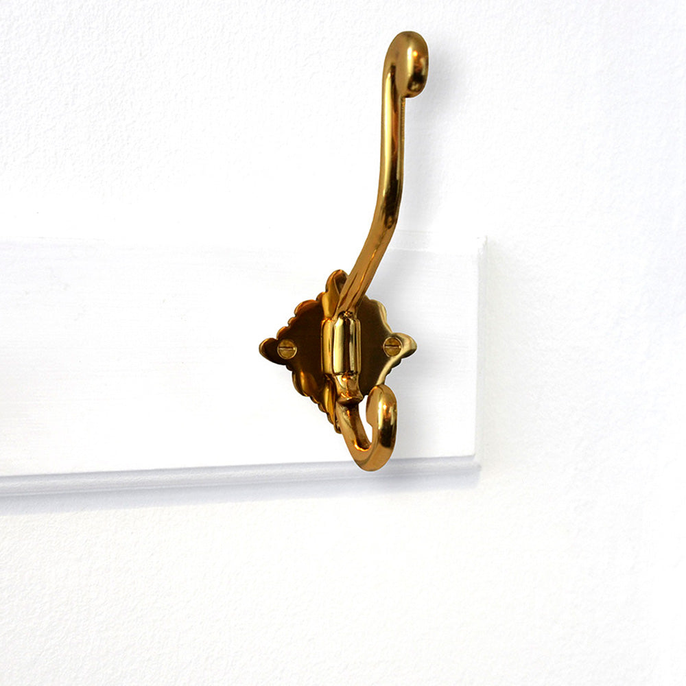 Elegantly shaped hook 2 handles glossy brass with lacquer 6534
